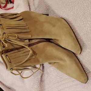 Women's Nine West Tan Suede Fringed Ankle Boots Sz 8.5 M